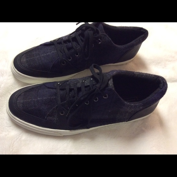 Banana Republic Other - Banana Republic Men’s Wool Blue Plaid Sneakers